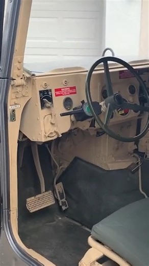 1989 AM General HMMWV Humvee Hummer H1 | Jimmys World