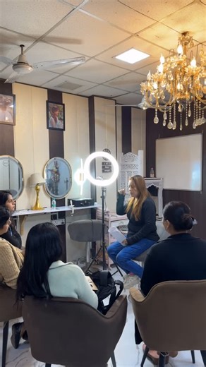 Divya wadhwa on Instagram: "Lash Lift Demo Day ✨ Live technique • Step-by-step process • Real results Training our students to deliver safe, flawless, and long-lasting lash lifts.”"
