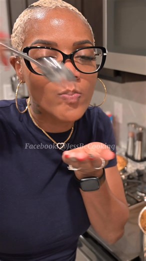 2.6M views · 71K reactions | Cooking Dinner | Creamy Beef & Shells | Honey Jalapeño Cornbread | Garden Salad Blend . . . #cooking #homecooking #dinner | Jess Be Cooking | Facebook