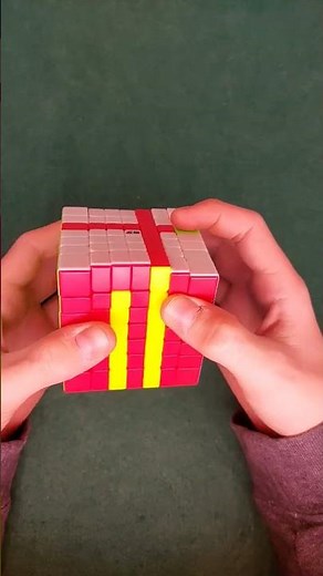 HOW TO SWAP TWO CENTER PIECES ON EVERY RUBIK'S CUBE