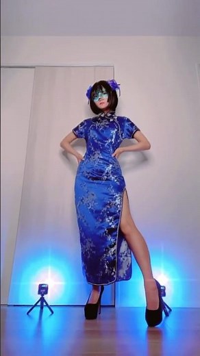 チャイナドレスのスリットが好きな人