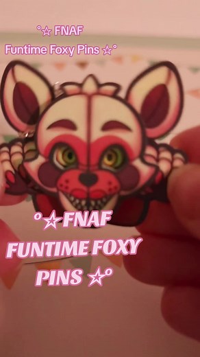 FNAF Funtime Foxy Pins: Glow-in-the-Dark & Magnetic