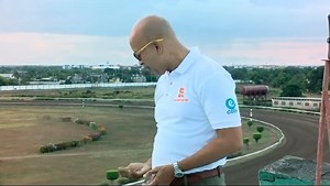 46K views · 505 reactions | Who get goose pimples watching this and singing along? Sport journalist Lance Whittaker wrote on this profile in part, "Early Thursday morning shooting links for At the Track racing programme. Instead of filming my links cameraman get idle capturing me vibzing up with a Beres Hammond Classic…" The legendary Beres Hammond would be impressed | Jamaica Live | Facebook