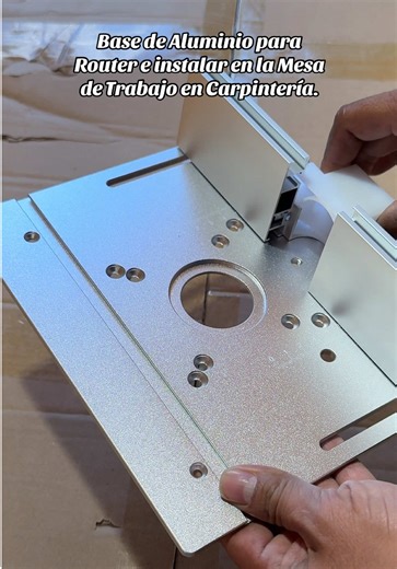 Base de router en aluminio para mesa de carpintero. #woodwork #router #carpenter #carpinteria #workshop