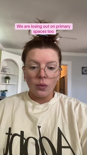 The Millennial Guide to Organizing Your Linen Closet