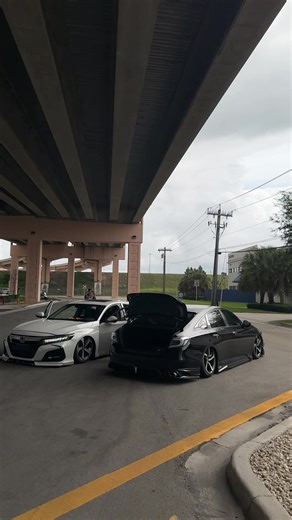 Explore the Honda Accord and CR-V Models