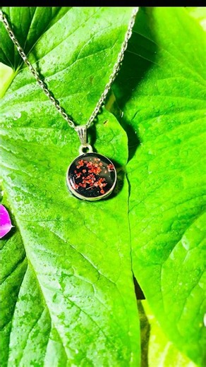 DIY Resin Necklace Without a UV Lamp? Here's How I Did It! ✨#pendantnecklace #pendant#craft