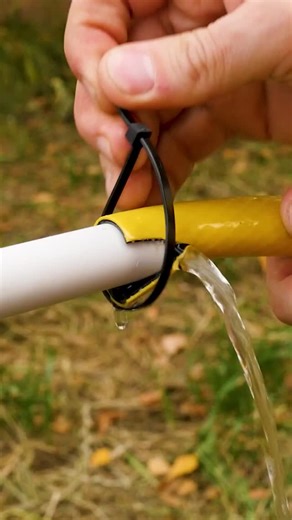 5-Minute Crafts on Instagram: "Say goodbye to dripping pipes 😎💧 #pipehack #diyrepair #homefix"