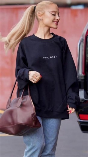 Ariana Grande's Stunning Beauty Moments