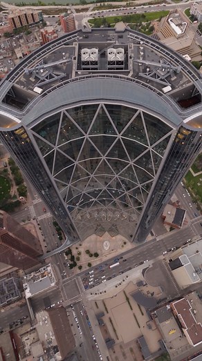 The building that stood out. Probably the most prominent building in Calgary's skyline. The Bow. 🌃 #calgary #luxuryhomes #calgaryrealestate #luxuryhomes #downtowncalgary | Oprahomes