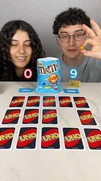 Premier à avoir 20points et 3 M&Ms bleus gagne! 😆 #jeuxdesociété #couple #challenge #shorts