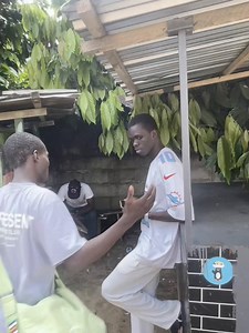 One day on partagera le repas à la table des rois 👑💙✊🏽#abidjan #cotedivoire