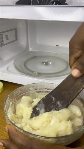 Easy Microwave Semolina Recipe - Quick & Delicious!