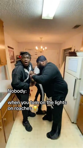 Roaches Once You Turn Light On 🤣🤣. #mustwatch #shorts