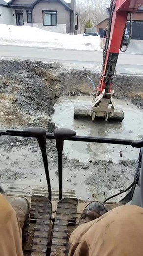 #LIVEhighlights #TikTokLIVE #LIVE #Quebec #foryoupage #construction #demolition