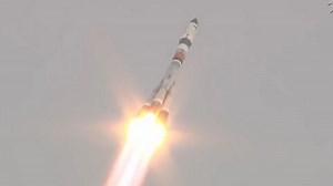 145K views · 6K reactions | Russia's Progress 80 resupply ship blasted off today at 11:25 p.m. EST and has reached orbit. It will dock to the station on Thursday at 2:06 a.m. EST. More... https://go.nasa.gov/3HKSPp7 | International Space Station | Facebook