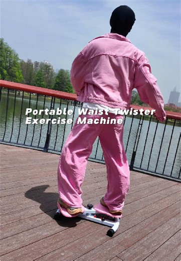 Portable waist twister exercises machine 🫵🏻#Fitness #ahomeworkout #abmachine #KDBRACE #DVOND #tiktokshop #core #foryoupage #legs #arm #hips #abs #workout #fitnessworkout #usa#lazygirlworkout #dealsforyoudays #fyp #AAALASPARATUCURRO