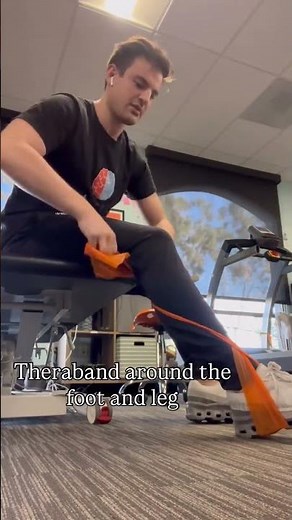 Toes dragging with dystonia? 🏃‍♀️You can turn a resistance band into a sensory cue for your leg.