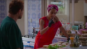 2.6M views · 137K reactions | "Se eu cair 100 vezes, eu vou levantar 101"  A força da Raquel inspira ✨ Ela vai dar a volta por cima! #ValeTudo | TV Globo | Facebook