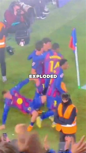 Why Barcelona’s Players Got Injured While Celebrating? 🤕⚽🔥 #rapinha #barcelona #football #fyp