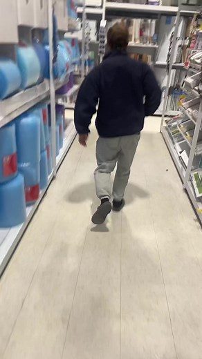 Hazzy Fiddling on the new iPhones at office works