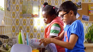 Apple Tree House - Series 1: 3. Broken Shelf - Audio Described