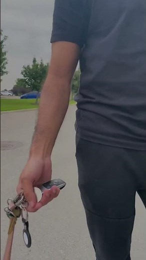 Finding The Oil Filler Cap! 🚘👀