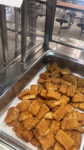 Creative School Cafeteria Lunch Ideas
