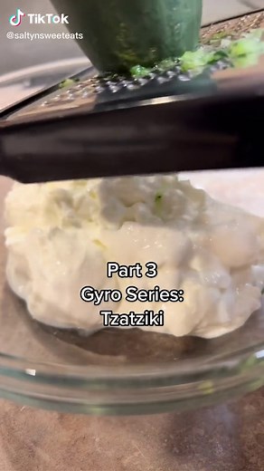How to Make Delicious Tzatziki Sauce for Gyros at Home