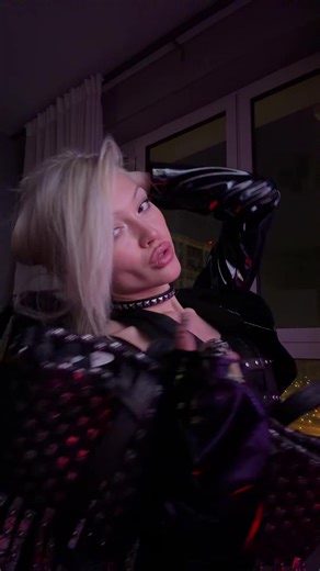 Bett🧛🏻‍♀️ (@beatusfloss)’s videos with original sound - lynxk
