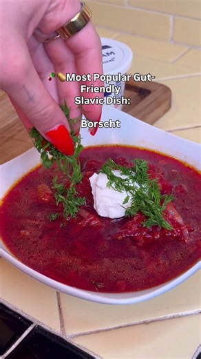 Authentic Borscht Recipe: Traditional Slavic Beet Soup