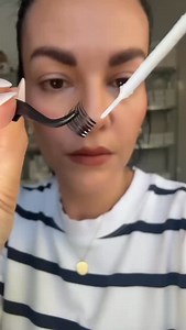 Our pre-mapped Doll Eye lashes (12–14mm) are designed to lift, open, and flatter your eyes—no guesswork, no glue mess. ✨ Why you’ll love them: • Pre-mapped for the perfect Doll Eye effect • 42% lighter with patented lightweight fibre tech • Hypoallergenic & ultra-comfortable • Flattering 12–14mm length combo • Simple 4-step DIY lash routine • Wear up to 7 days with proper care 💫 Just prep, stick, fuse—and turn heads all week. Because when it comes to lash game, the OGs always deliver. 👁️💕 🚨 