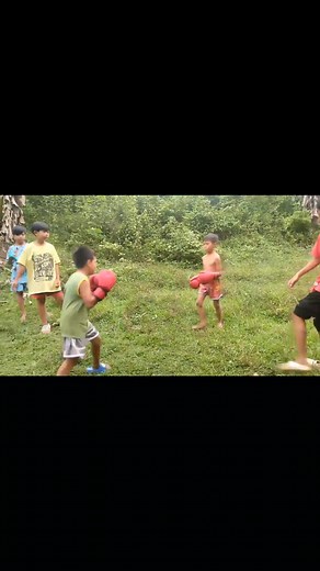 Boxing lang walang pikunan Ika nga nilang mga Bata Video by:Car² Edited by:Me💥🥊💖 #viralpost2025シ #fypシviralシ2025 #fypシ゚ #memes #funny #foryourpage #reels | Ejalie Fajada