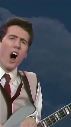 OMD - Liverpool, UK - Enola Gay - 1980