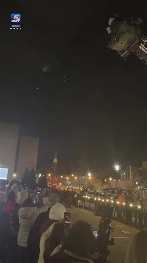 Hamilton's annual turkey drop celebrates WKRP episode