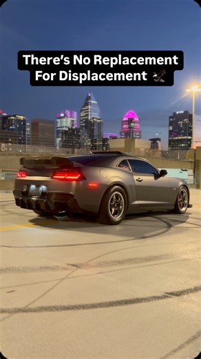 Fernando | Gotta love the sound of a cammed Ls7 😮‍💨 #chevy #camaro #zl1 #z28 #lsx #lsxmotorsports #lsxnation #lsxftw #ls3 #ls7 #car #cars #cammed | Instagram