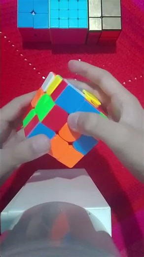 Solving my 3x3 Pyraminx and Cube