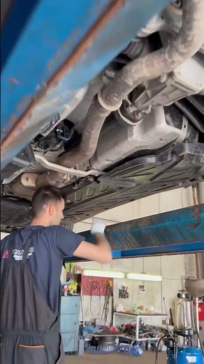 Mercedes GLC 300D 2020 Fuel filter location