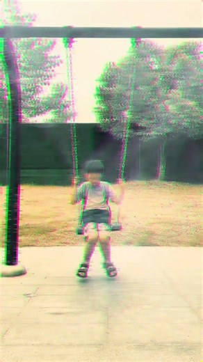 The scary swing in the park Mobile Photography Creative Photography If you can’t browse during t