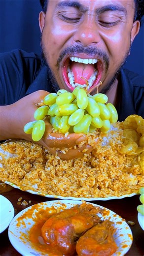 Sweet Grapes,Rice Eating #mukbang #asmr #shortvideo #shorts #viralshort #viral #short #viralvideo