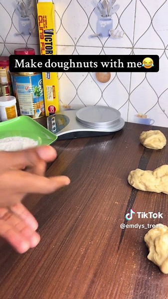 Homemade Doughnuts: Easy Recipe to Make at Home