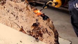 Crafting a Stunning Epoxy Resin Wood Table