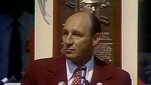 Warren Spahn inducted into HOF
