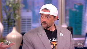 #Clerks3 director Kevin Smith tells #TheView about his personal experience with a life-threatening heart attack and how he included it in his new film. abcn.ws/2RiH3wd | The View
