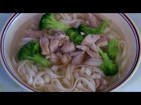 Chicken Noodle Soup Chinese Style (Easy Chinese Soup Recipe)