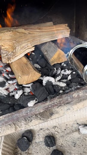 Mellie Bellies on Instagram: "Who says your BBQ Food Truck addiction can’t be sexy?😎 Preordering is already underway and I hope you don’t miss this one! Say I love you to your significant other by letting us make dinner for you this Valentine’s Day!💌 Pick up location 📍2309 Patton Rd Pick up time frame ⏰ 5pm-7pm Our Smoked Beef Short Ribs & Sweet Chili BBQ Salmon is a beautiful combination that is gonna make your Valentine’s Day unforgettable 💯 Preordering Link!🔗 https://www.melliebellies.co