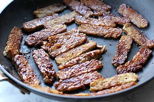 Vegan Tempeh Bacon