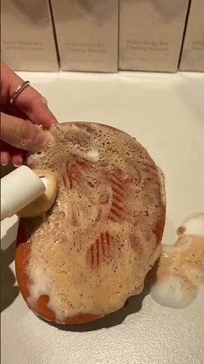 Extreme Comfort🌟: The Ultimate Guide to Clean Sticky Bras