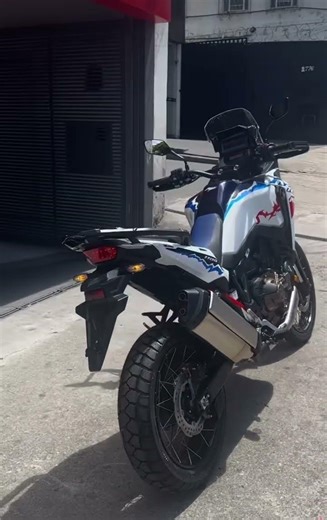 África twin 2026 #honda #automobile #viral #youtube #youtubeshorts #africatwin #crf #motos #raiders