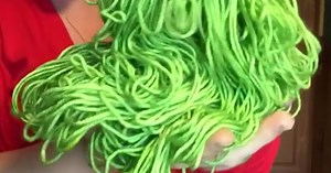 Easy Way To Untangle A Skein Of Yarn In 1 Minute